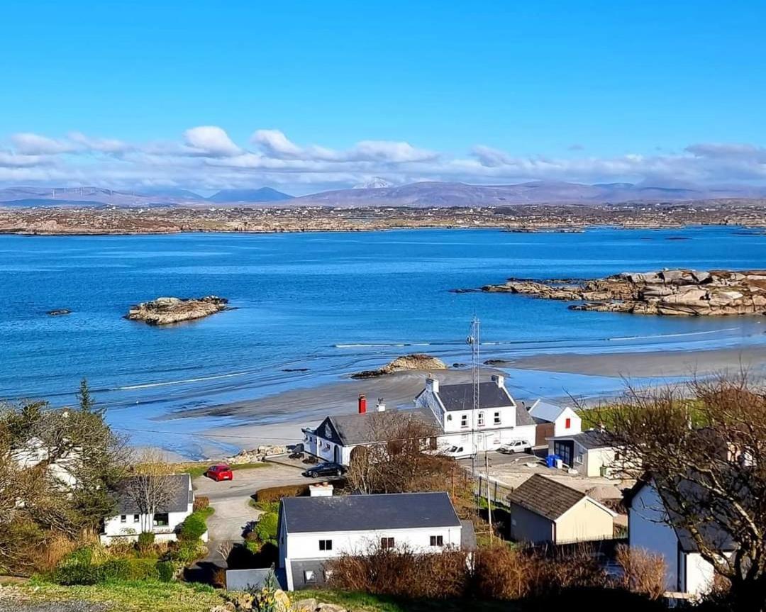 Dungloe Lakeside Lodging Apartment Exterior photo